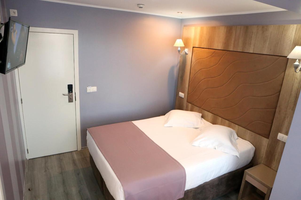 Hotel Phenix Dilbeek Exterior photo